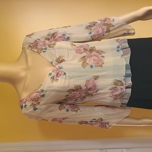 THE LIMITED SILK Layered Floral Top Size S